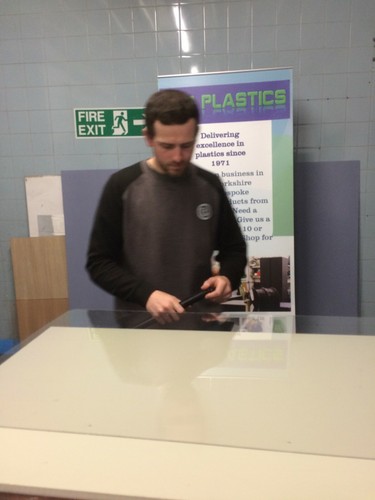 Paraspruzzi checkout sospeso - checkout,