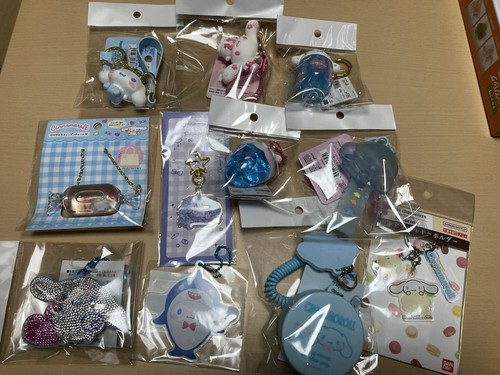 Cinnamoroll portachiavi charm - cinnamoroll,